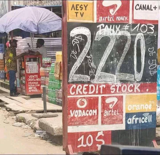 BenjaminLukenz's tweet photo. Sous Félix tshisekedi tshilombo 1$ = 2220fc https://t.co/rj2zV5NzXc