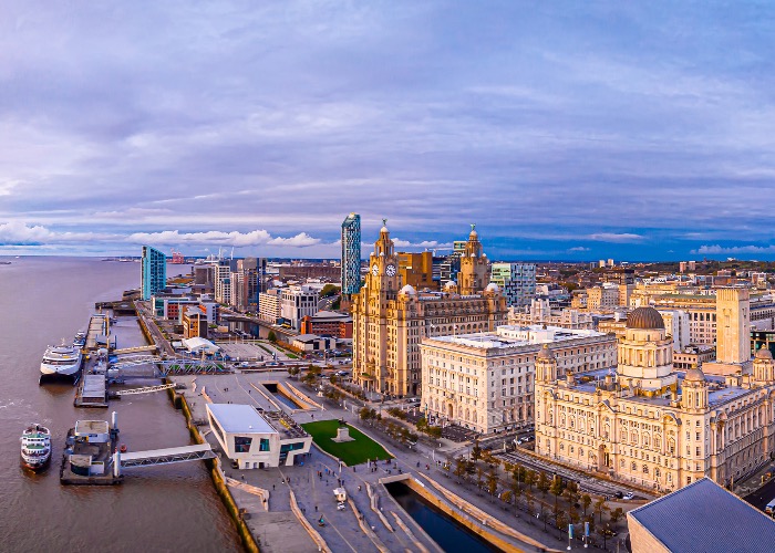 𝙎𝙞𝙭 𝙍𝙚𝙖𝙨𝙤𝙣𝙨 𝙩𝙤 𝙑𝙞𝙨𝙞𝙩 𝙇𝙞𝙫𝙚𝙧𝙥𝙤𝙤𝙡 ✨

A great piece by @CathyToogood for @loveEXPLORING on 6 reasons to visit Liverpool this year! Will you be visiting? 

➡️ loveexploring.com/news/157888/wh…