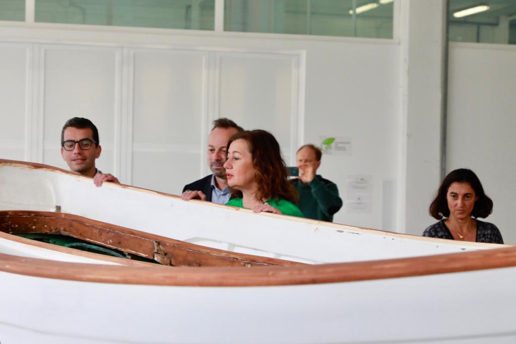 F_Armengol's tweet photo. Les vostres idees i valentia milloren Menorca i Balears.
Enhorabona a Rebot Yatch, Aula STEAM, FabLab i els emprenedors/es del @centre_bit. La vostra aposta per la innovació i la descarbonització del mar és compartida i un exemple de les Illes de futur que volem i impulsam. https://t.co/fTCGO9pH1o