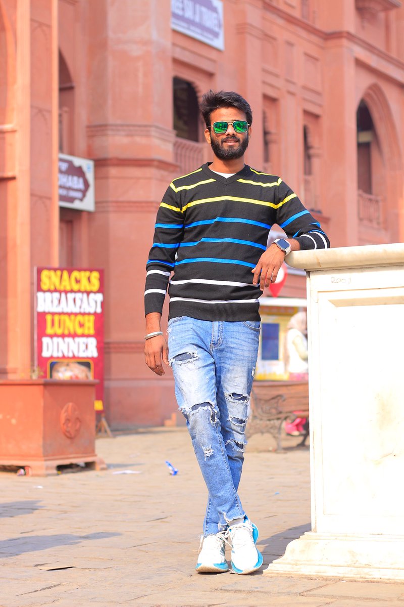 Deepstar012's tweet image. #GuruRandhawa #Deepstar #Chackbeforemp3 #Deepak #Deepakkumar #DeepstarImage #Deepstarsongh #Deepstarvideo #Deep_star_01