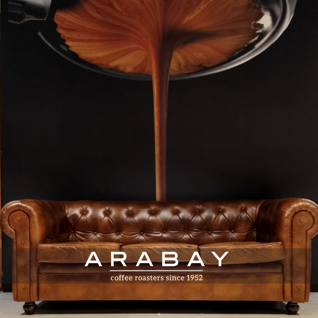 Si estás pensando en hacerte la foto sentad@ en el sofá y abriendo la boca como si el café te cayera directamente, te informamos que no eres la primera persona en hacerlo pero el resultado mola tanto que, si te la haces, etiquétanos para que podamos compartirla #AbrelaBoca #Palma