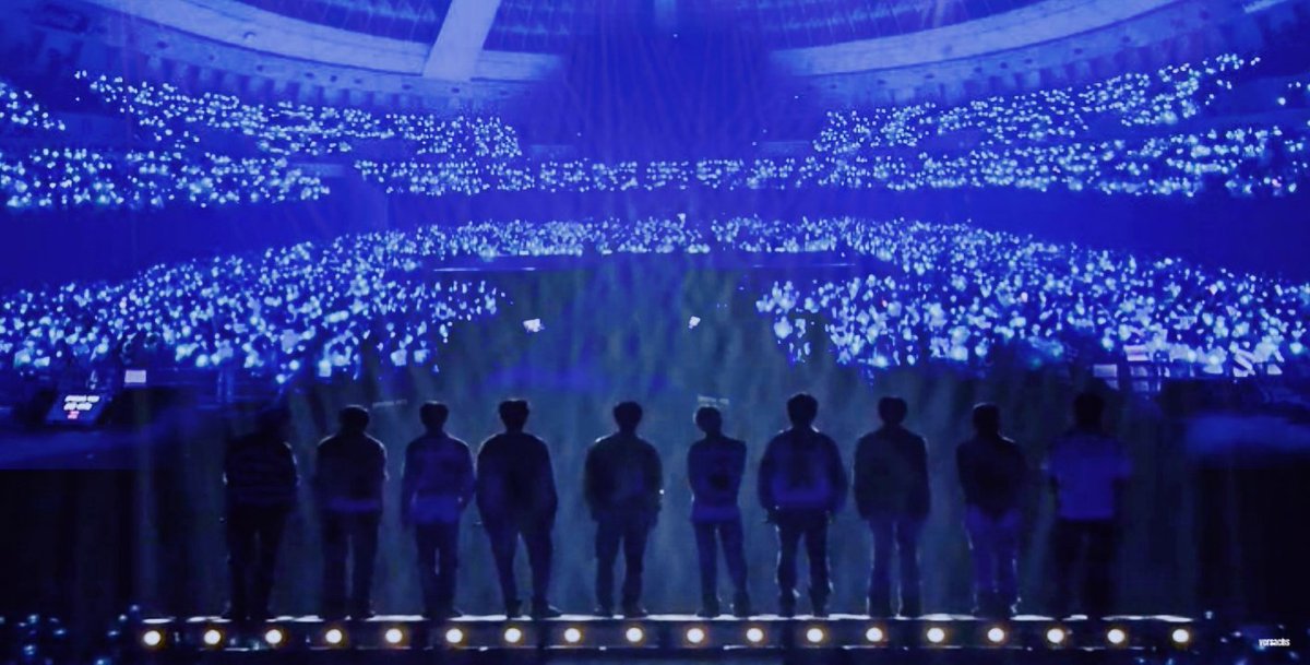 KoalaJunkyu02's tweet image. Wait ka lang self😊 Soon!! Isa ka sa mga nandiyan sa crowd~ balikan ko to soon!! Wait for me @treasuremembers sana may maabutan pa ako in that time😞. Need ko pa grumaduate, magtrabaho at mag ipon. Wait niyo ko treasure😭 MAHAL KO KAYO SO MUCH!!