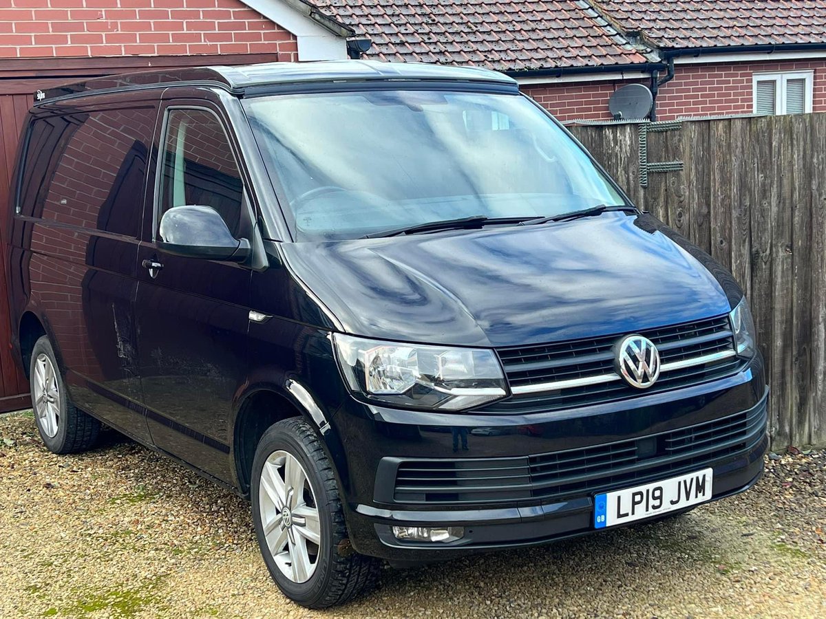 FlameConverts's tweet photo. Another van ready for sale after having a top end conversion😍
This will be up for sale soon so feel free to give us a call if you'd like all the information, contact details can be found in our bio🔥
#flameconversions #vanconversion https://t.co/nRFPAxyjiz