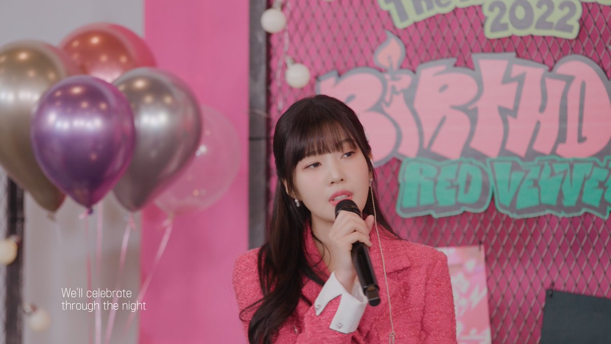 ofRouVel's tweet photo. Red Velvet 레드벨벳 'Celebrate' @ 'Birthday' PARTY in KWANGYA

🔗 https://t.co/cEkiKDmp4i https://t.co/lqtLlsXx6A