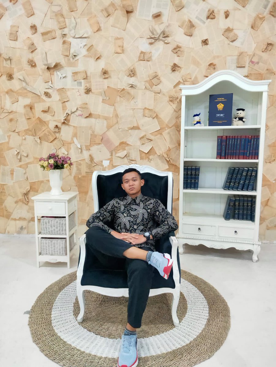 halimoet's tweet photo. Allah menghancurkan rencanamu agar rencanamu tidak menghancurkanmu... https://t.co/2OqPpHdkZO