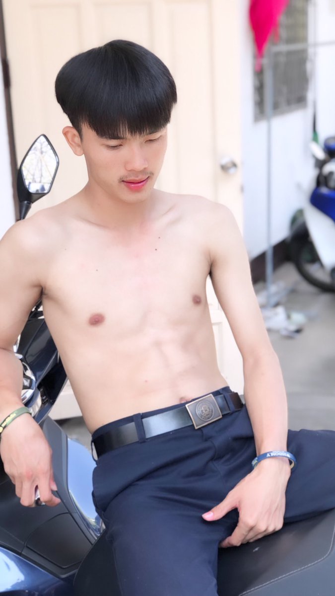 Dreammer25461's tweet photo. รีทวิตให้หน่อยครับ😝❤️ #อุบลในเมือง #อุบลราชธานี https://t.co/ZdAXqtbMAW