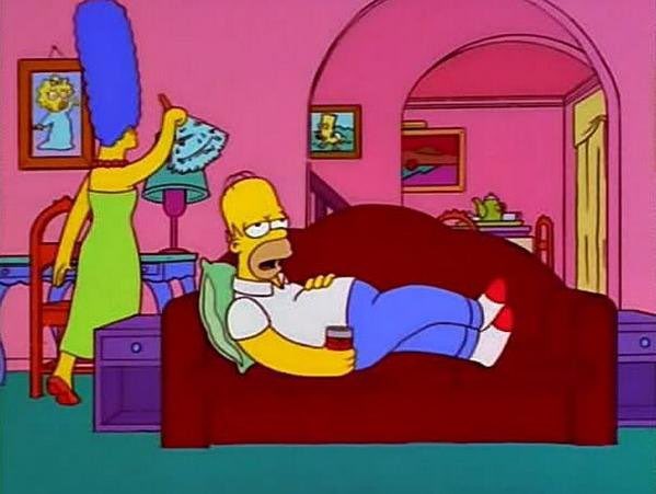 SoySimpsonito's tweet photo. Ay, qué delicia de Pulparindo trae Salma Hayek... quisiera estar saboreándolo ahora... 
#GoldenGlobes https://t.co/Z6DrHjYIIL