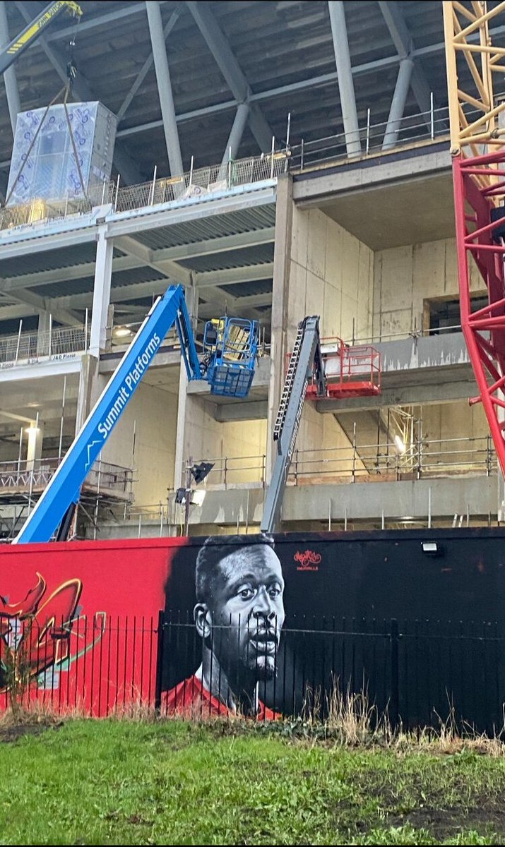 Summitplatforms's tweet photo. Great to see our machines at work, renovating Liverpool Football Club yesterday⚽
For any questions on hire or sales, contact your nearest depot, where our teams will be happy to help💙
https://t.co/7wV34fdYNt
#Liverpoolfootballclub #anfieldstadium #liverpoolfc #summitplatforms https://t.co/SxKX82LVoy