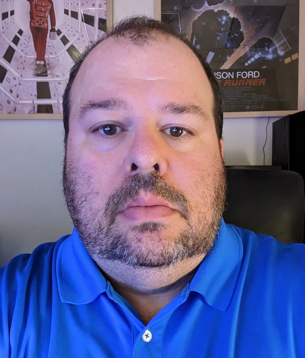 Today is #HumanTraffickingAwarenessDay! Please #wearblue!