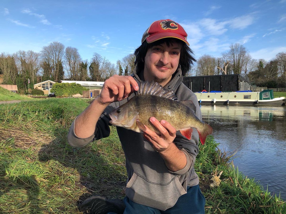 100GWFishing's tweet photo. My first fish of 2023, weighing 2lb+ perch

#100gwfishing #fishing #riverfishing #riverangler #perch #perchfishing #angler #angling #advantatackle #fishingislife #anglingislife https://t.co/XEHcyObWul