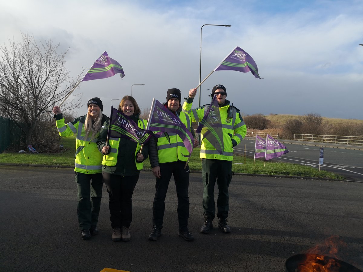 NorthernUNISON's tweet photo. Smiling UNISON members at Redcar picket #PutNHSPayRight https://t.co/uTUoD6AAmG