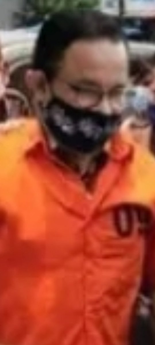 Jika yohanes di tetapkan oleh KPK sebagai tersangka kasus korupsi dan di pakaikan baju orange aku akan membuat pesta makan bersama  seluruh warga Paciran di pusat wisata WBL TANJUNG KODOK selama 3 hari 3 malam