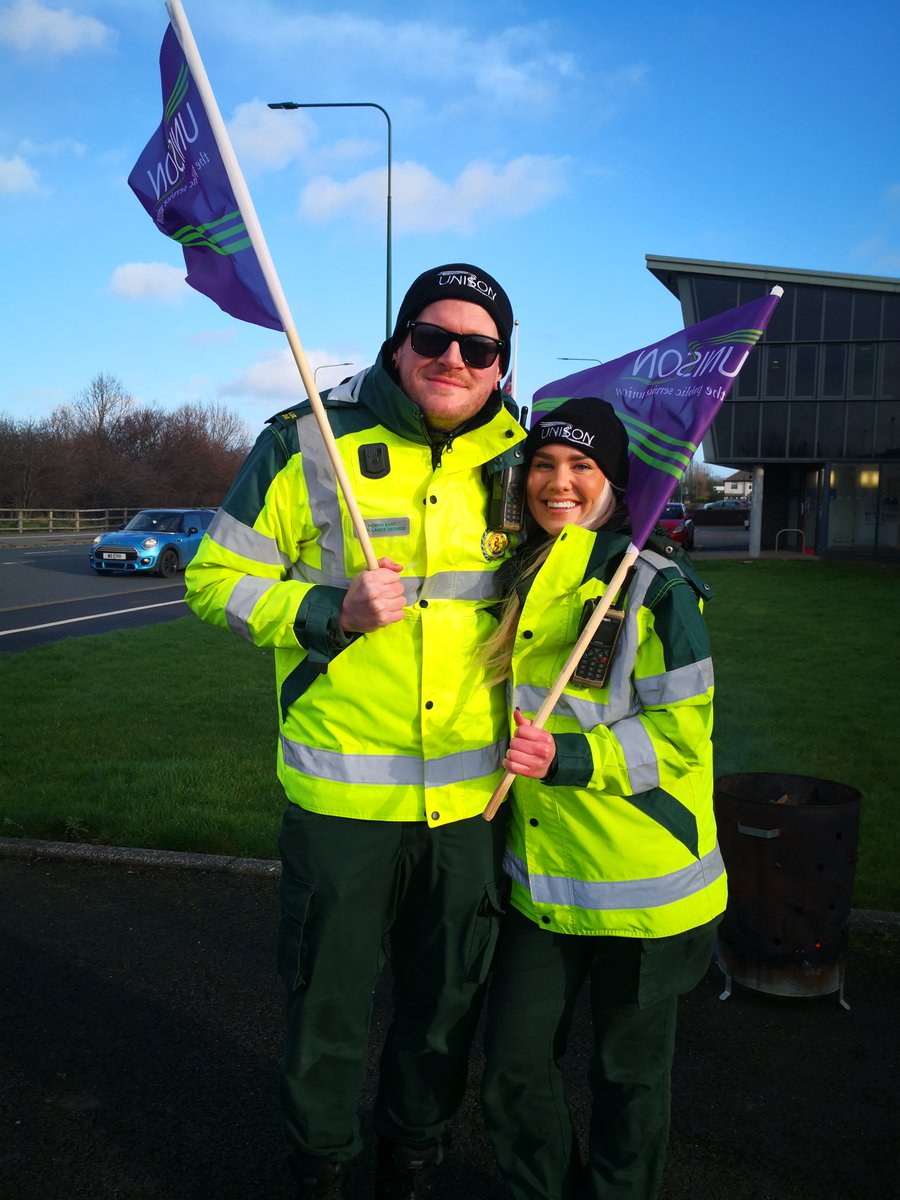 NorthernUNISON's tweet photo. Smiling UNISON members at Redcar picket #PutNHSPayRight https://t.co/uTUoD6AAmG