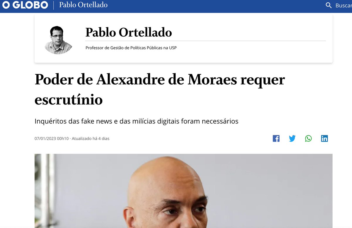 ggreenwald's tweet photo. Os poderes que de Moraes vem exercendo são inéditos numa democracia moderna.
 
Têm sido questionados no mundo, no Brasil e por especialistas jurídicos.👇
 
A história mostra que as autoridades exploram as crises para tomar poderes perigosos. É por isso que a vigilância é crucial. https://t.co/iOSUZIPHvR