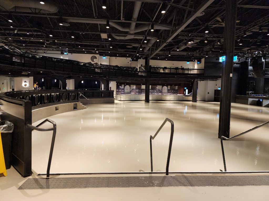 TCFloorsTO's tweet photo. TC Floors lighting up Drake’s Live Nation with stunning epoxy flooring.
#epoxyfloor #livenation #tcfloors #Toronto https://t.co/p3Xs3kjRVc