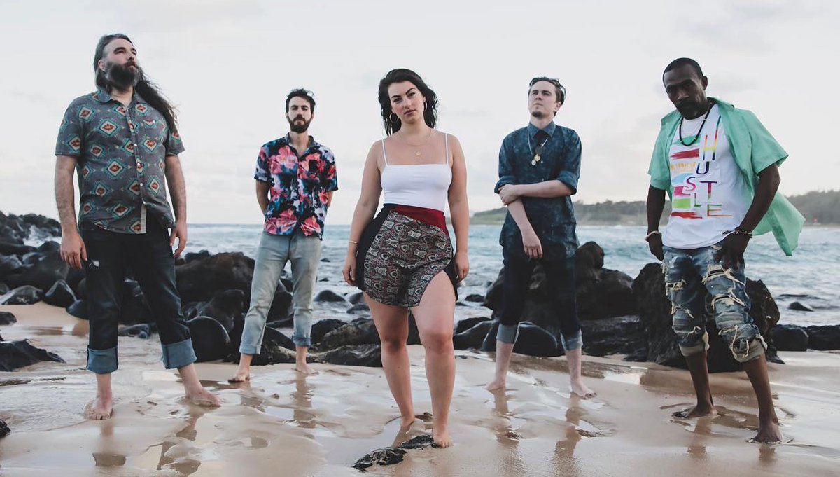 This week’s NYC Scene Report features <a href="/sundub_music/">SunDub</a> finding “New Ways To Love,” @sammyraemusic covering a @Cher classic, and <a href="/hialdrch/">hi.aldrch</a> &amp; <a href="/hereisalden/">aldn</a> baring their musical teeth on “biteback.” Check it out!

tinyurl.com/NYCRprtJan11

#music #nyc