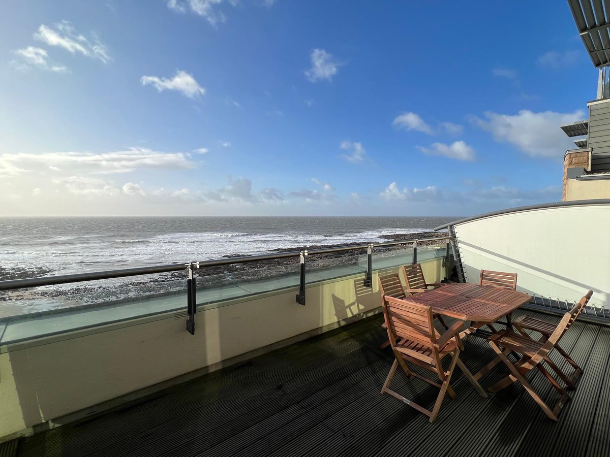 Watts & Morgan tweet media