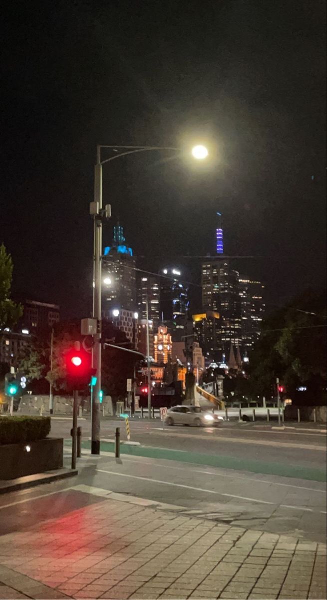 [@.ItsKeiji_ posted]

011123 — 21:03
⌕ Australia
⎙ Nagbabalik after a week XD