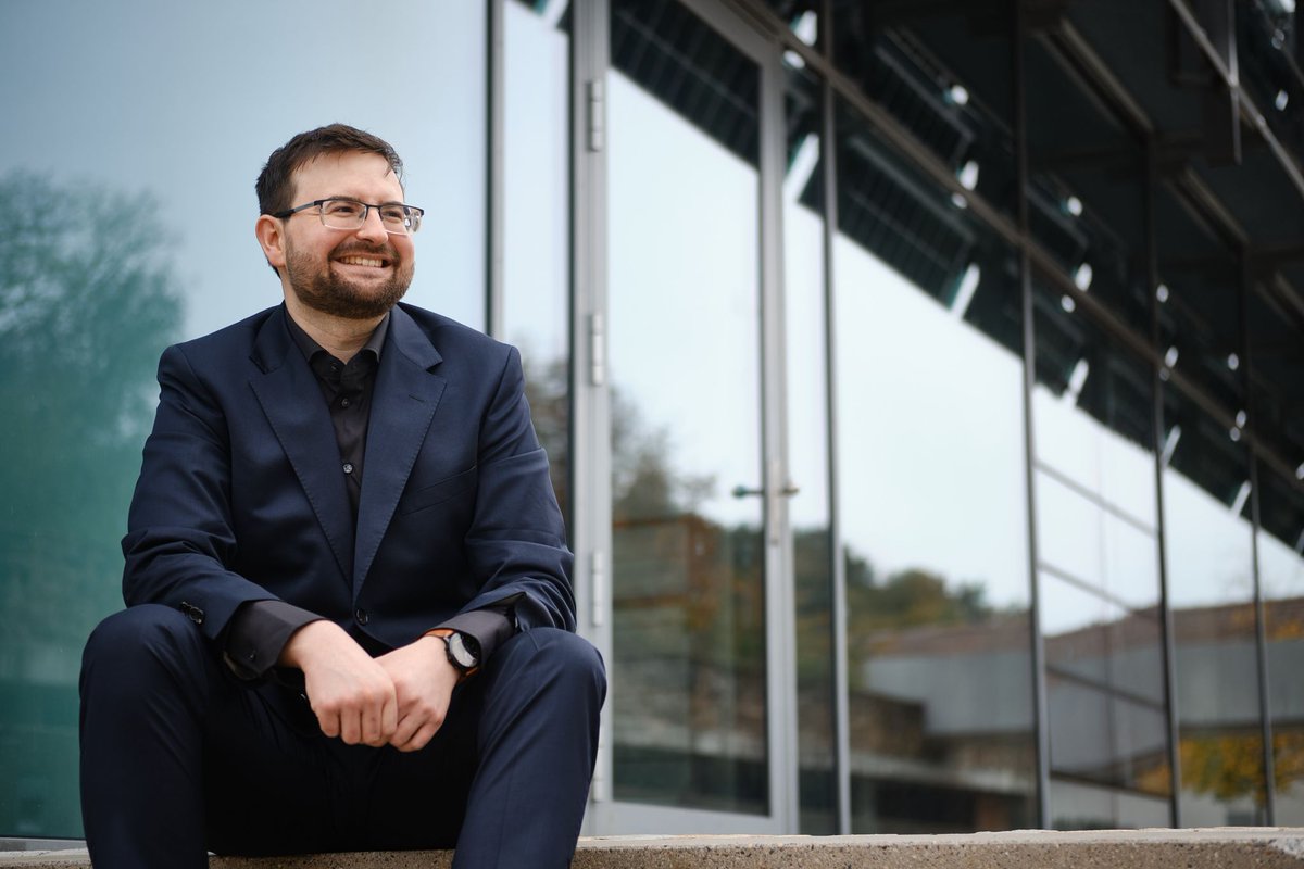 ICS_GmbH's tweet image. Wie kann ich unsere Branche und damit auch die Gesellschaft innerhalb meiner Möglichkeiten zum Besseren verändern? Lernen Sie unseren Kollegen Stefan Karg @thecyberstefan näher kennen
linkedin.com/feed/update/ur…
#Team #workwithus #CynerSecurity #Railway #Safety #thinksafethinkICS