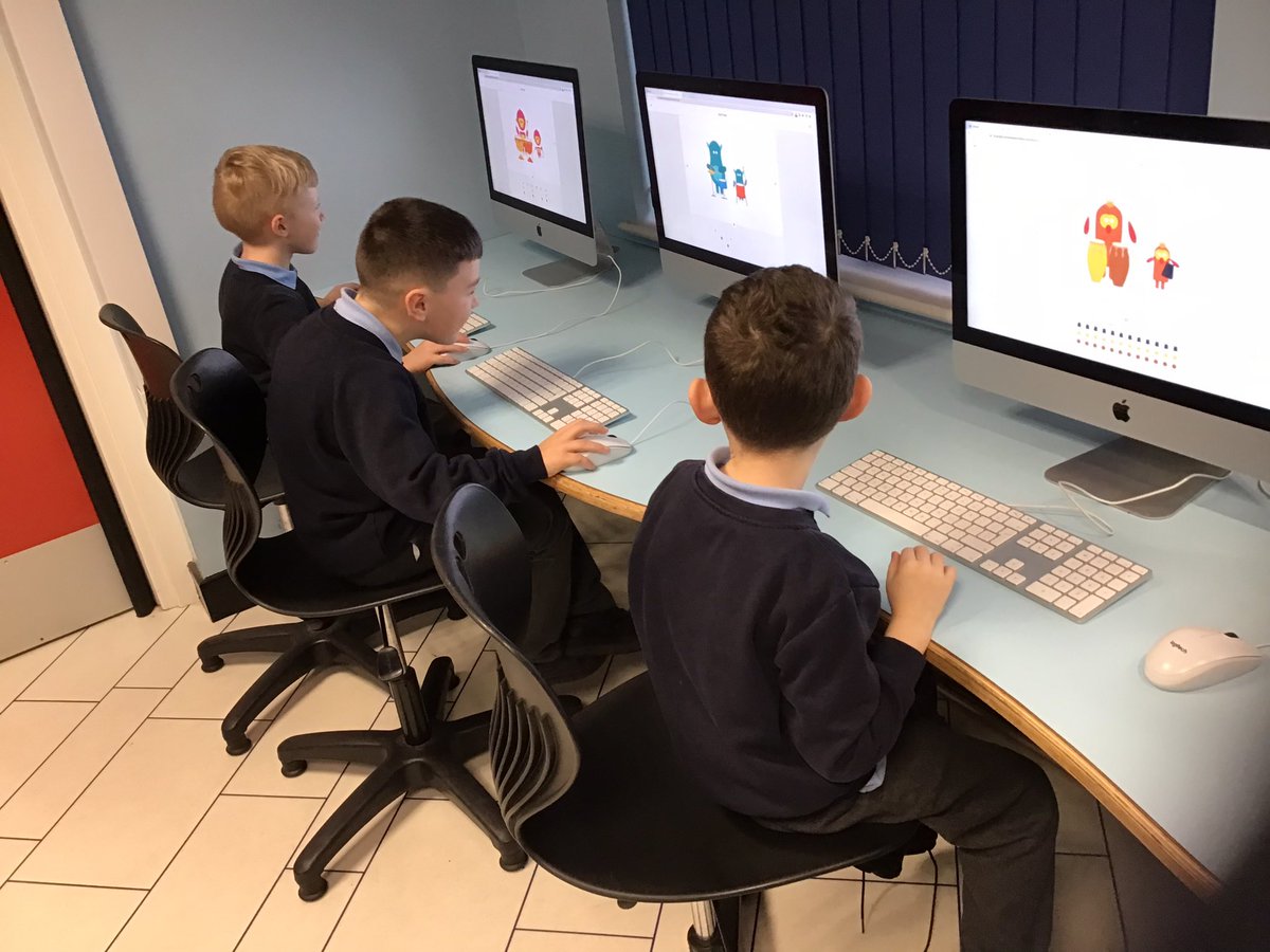 MrsRJ_Thatto's tweet photo. A noisy afternoon exploring rhythm today on computers #thattoprim_2RJ #thattoprim_computerscience https://t.co/s9DdTkhKw1