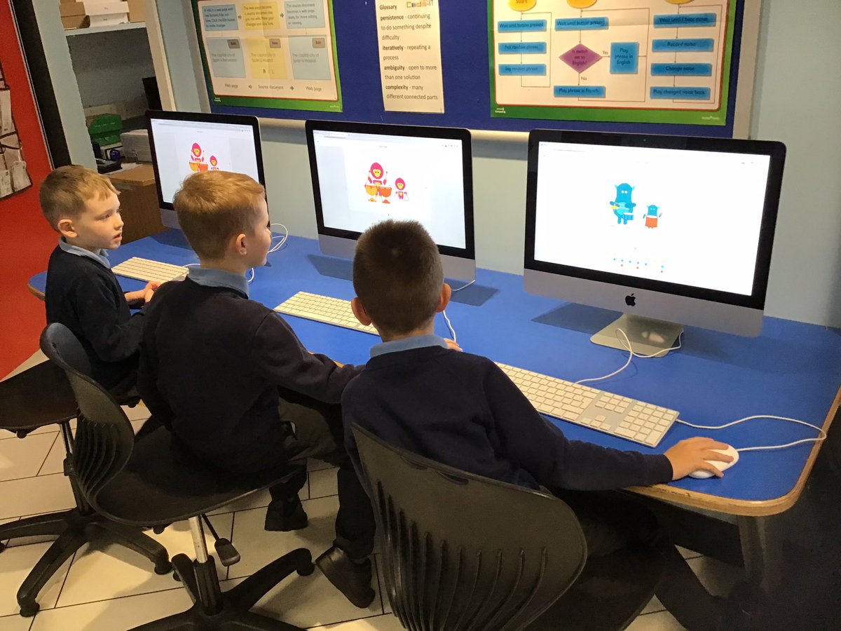 MrsRJ_Thatto's tweet photo. A noisy afternoon exploring rhythm today on computers #thattoprim_2RJ #thattoprim_computerscience https://t.co/s9DdTkhKw1