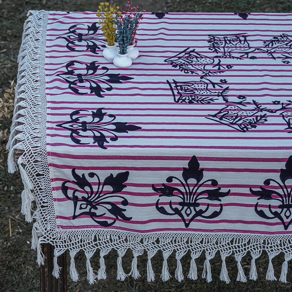 KENARI TIRNAK BAĞLI KIRMIZI RENKLİ KARE MASA ÖRTÜSÜ 

Tamamen geleneksel yöntemlerle ve kendi motiflerimizi kullanarak modern tasarımlar yapıyoruz. 
Kastamonu taş baskı taş ile yapılan bir baskı değildir. 

🌐 kastamonudogal.com