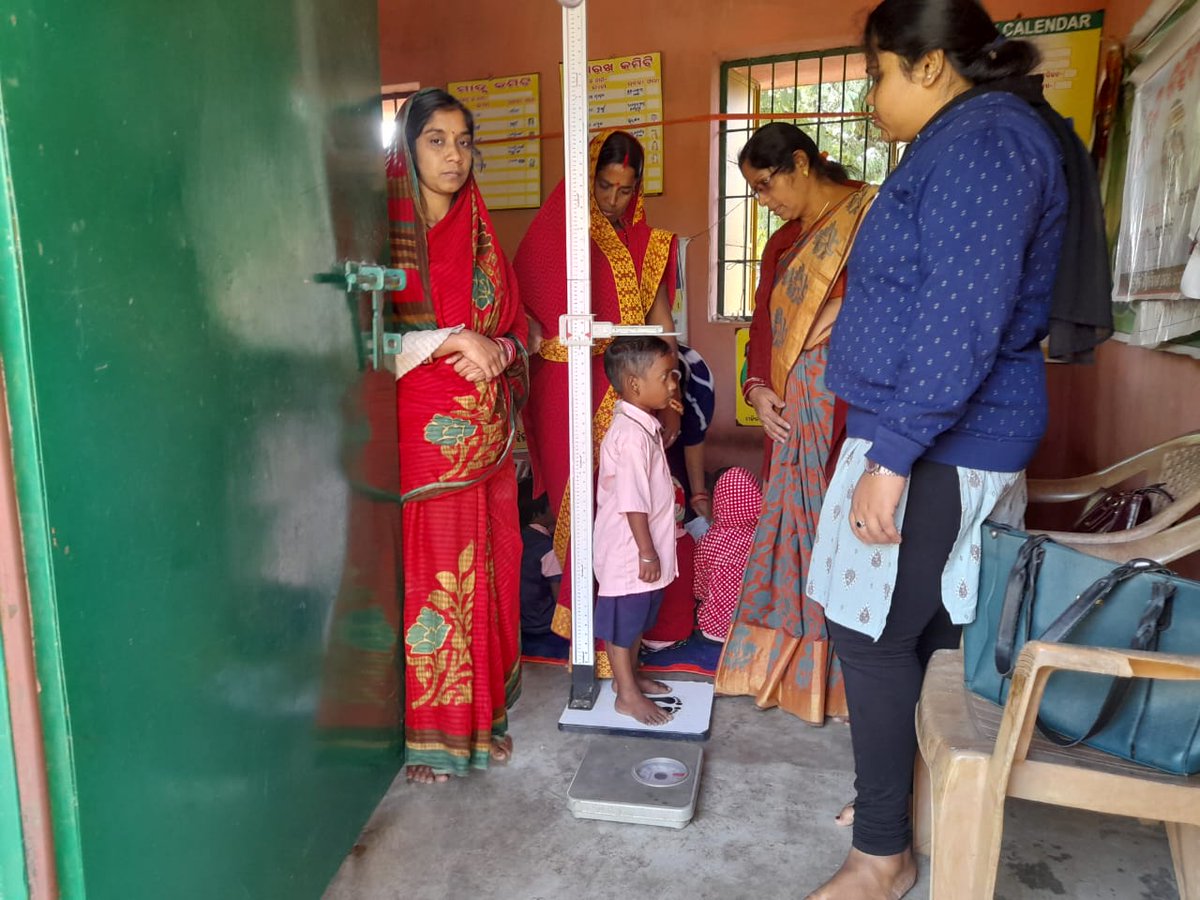 ChandbaliI's tweet photo. Attending Measurement of Weight Height in different AWCs of Chandbali-I By CDPO, SUPERVISORs of Chandbali-I.  @DM_Bhadrak @BhadrakDswo @DPC_Bhadrak https://t.co/mvtvRMUlHH