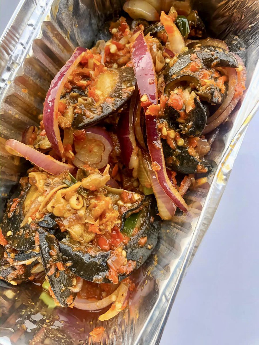BluePlateFoodCo's tweet photo. For all our seafood lovers; this peppered snail dish is bound to have you licking your fingers. 

Send a dm to order now.
😁 https://t.co/KA7smsoucY