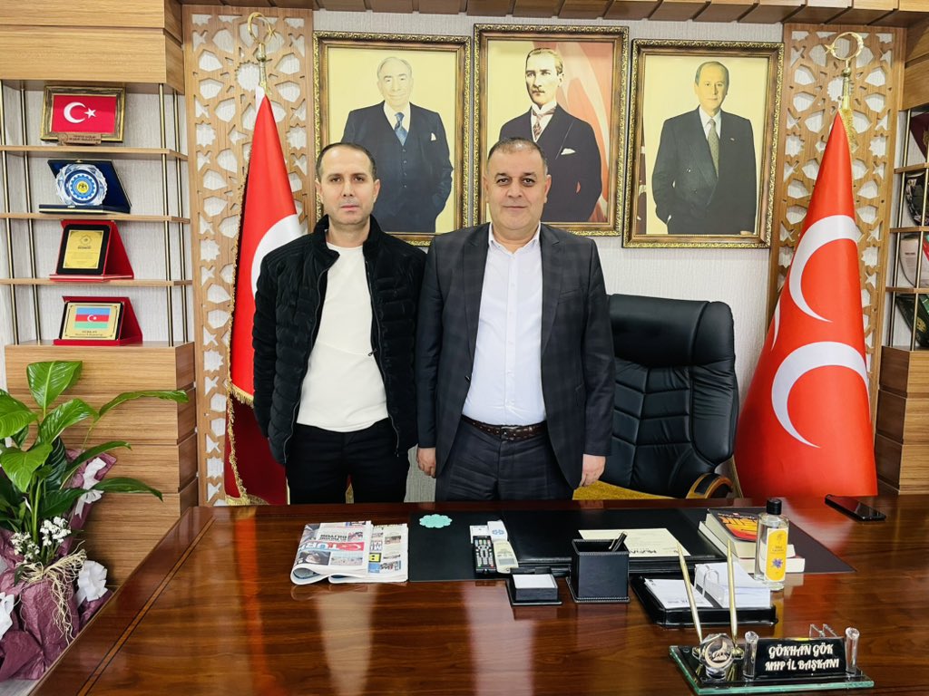 Partimizin çeşitli kademelerinde görev alan Ülküdaşımız Erkan Karabulut’a hayırlı olsun ziyareti için teşekkür ediyorum.
<a href="/E_SemihYalcin/">E. Semih Yalçın</a>