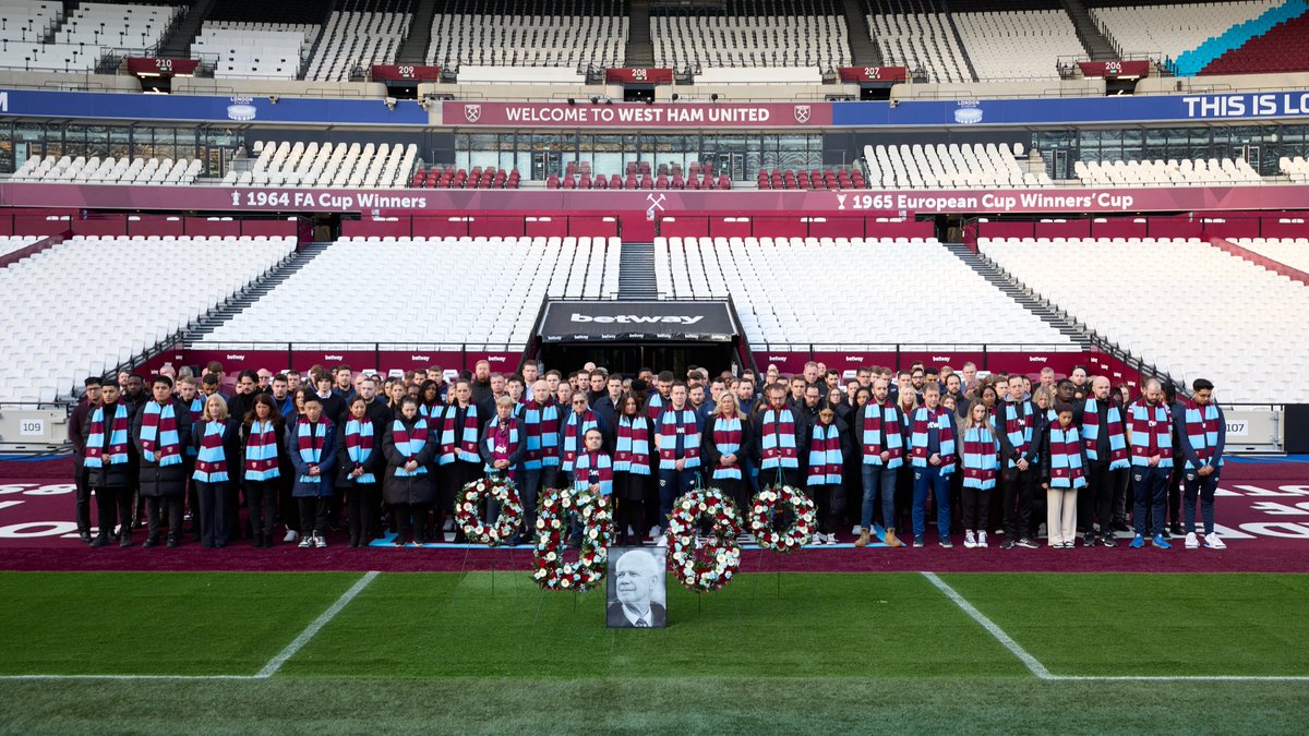 The West Ham United family came together for a moment of reflection in memory of our beloved, late Joint-Chairman David Gold earlier today, with a one-minute silence held simultaneously across all Club sites.