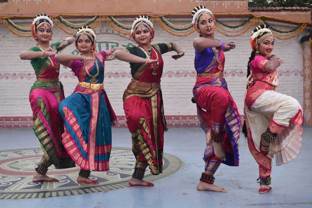 Kuchipudi Performance by the Students of Sri Voggu Praveen