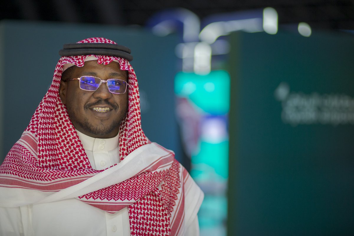 Meshalsf tweet media