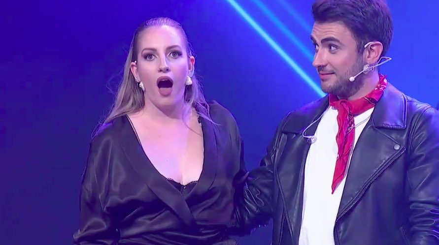 😂LAS CARAS JUAN, LAS CARAS😂 #dueldeveus | <a href="/DueldeVeus/">DueldeVeus</a> <a href="/Musiclau1/">Lau Sánchez</a>