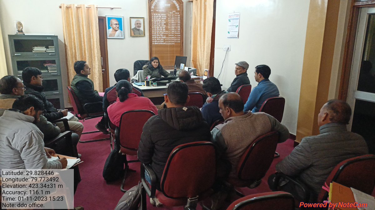 REAPUttarakhand's tweet photo. Bageshwar :-Meeting with DDO ma'am and BDO's discussion on #LakhpatiDidi #UltraPoor #PashuSalkhi #ValueChain #BusinessPlan of SRC #GoatValley
@basava_ias
@CDOBageshwaroff @nitikakh22 @REAPUttarakhand https://t.co/fgBRetxWdr