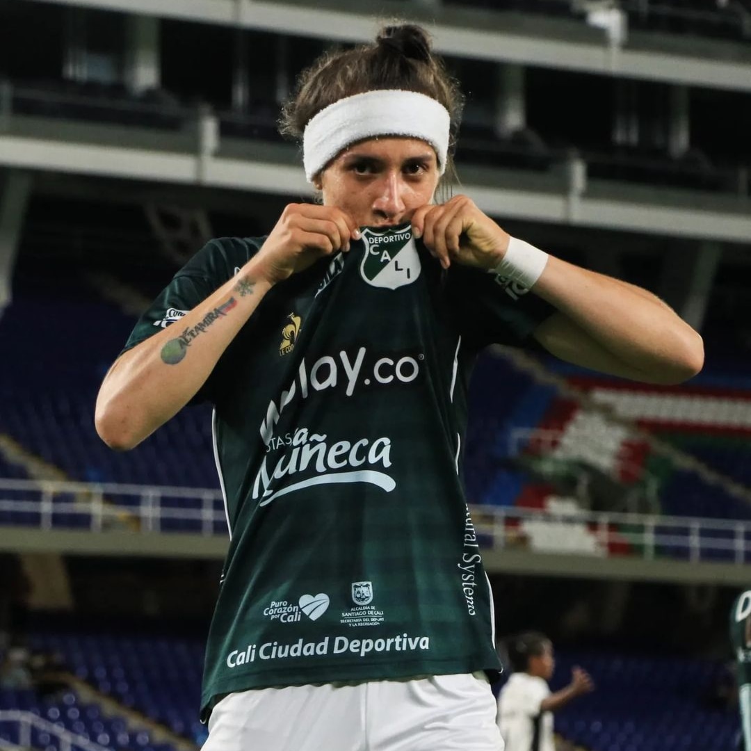 Desearles lo mejor A las jugadoras, cuerpo técnico, Vanessa Alipio, que entregaron y entregan día a día lo mejor de cada un@ por el Deportivo Cali.
Esperó nos veamos pronto nuevamente.
Éxitos para todos y Que Dios los bendiga 🙏🏼.