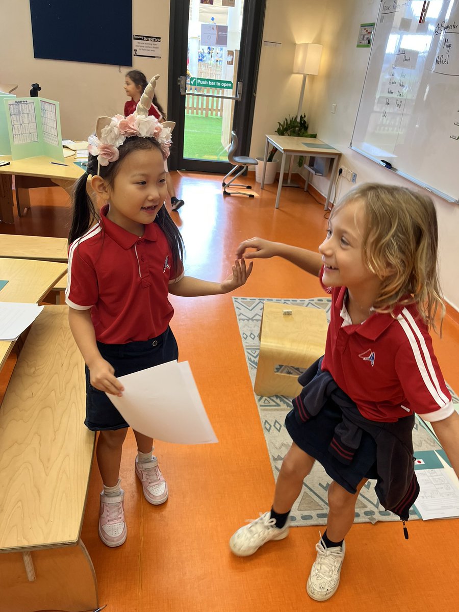 Lindquistical Learning (@lindquistical) on Twitter photo For our How To writings, we pretended to be aliens reading their book to really challenge giving detailed steps. Great way to give feedback and for revisions! #getengaged #literacy <a href="/DAAElementary/">DAA Elementary</a> For our How To writings, we pretended to be aliens reading their book to really challenge giving detailed steps. Great way to give feedback and for revisions! #getengaged #literacy <a href="/DAAElementary/">DAA Elementary</a>