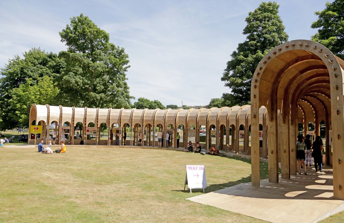 MoulsecoombPlace tweet media