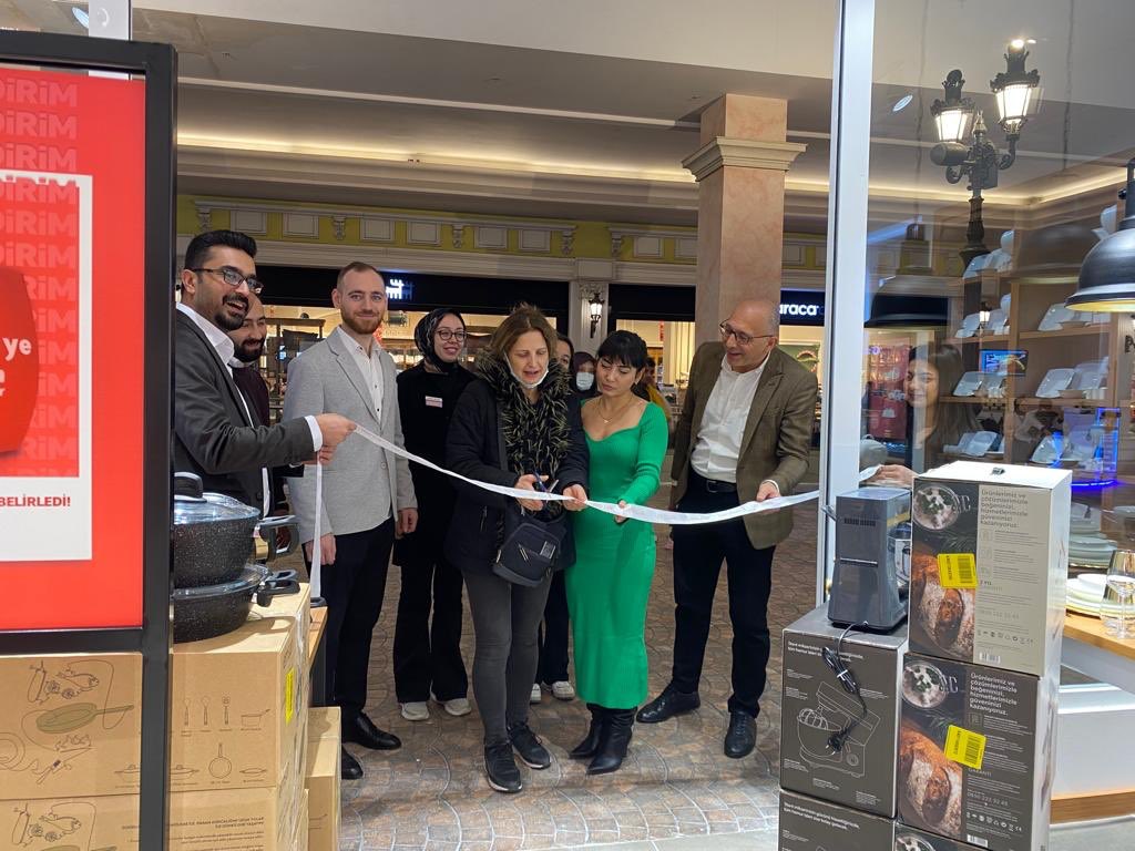 emsan's tweet image. Emsan Venezia Mağazası açıldı. Emsan mağazaları ile ihtiyacın olan her şey #YanındaHerAn #Emsan