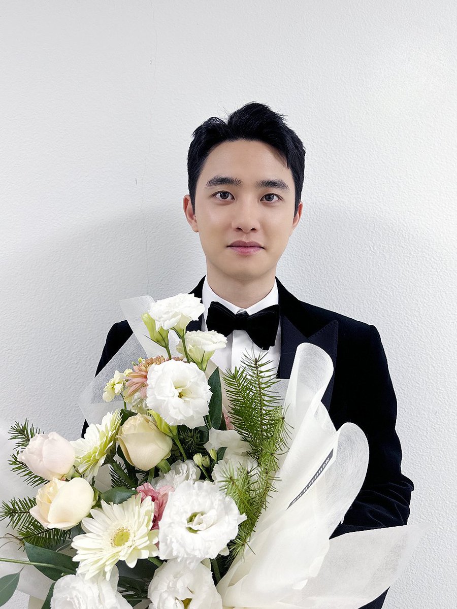 DKSooGlobal's tweet photo. You may now start using the following hashtags 🥳

#해피됴데이_2023
#TopExcellenceDOday
#HappyDODay
#HappyKyungsooDay @weareoneEXO https://t.co/JKakLGc7Go