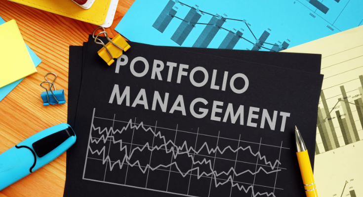 CrewsDigital's tweet photo. Investing can be a daunting task, particularly for new investors. With so many different asset classes and financial products available on the market, it can be hard to know where to start. However, building a diversified investment portfolio is  #bond

https://t.co/aLLvFPvfIy https://t.co/jJ2En1XyyD