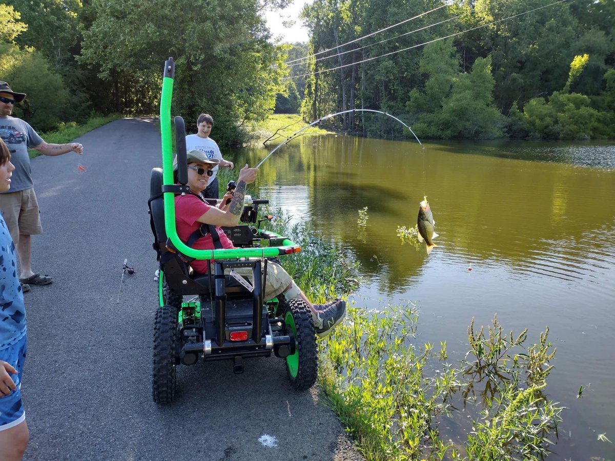 TerrainHopperUS's tweet photo. Go fishing!

#allterrainwheelchair #offroadwheelchair #adaptiveadventures #adaptiveequipment #adaptiverecreation #adaptivehiking #adaptivecamping #wheelchairlife #wheelchairhiking #beachwheelchair #customwheelchair #disability #disabilityawareness https://t.co/z6ErYc7Frg