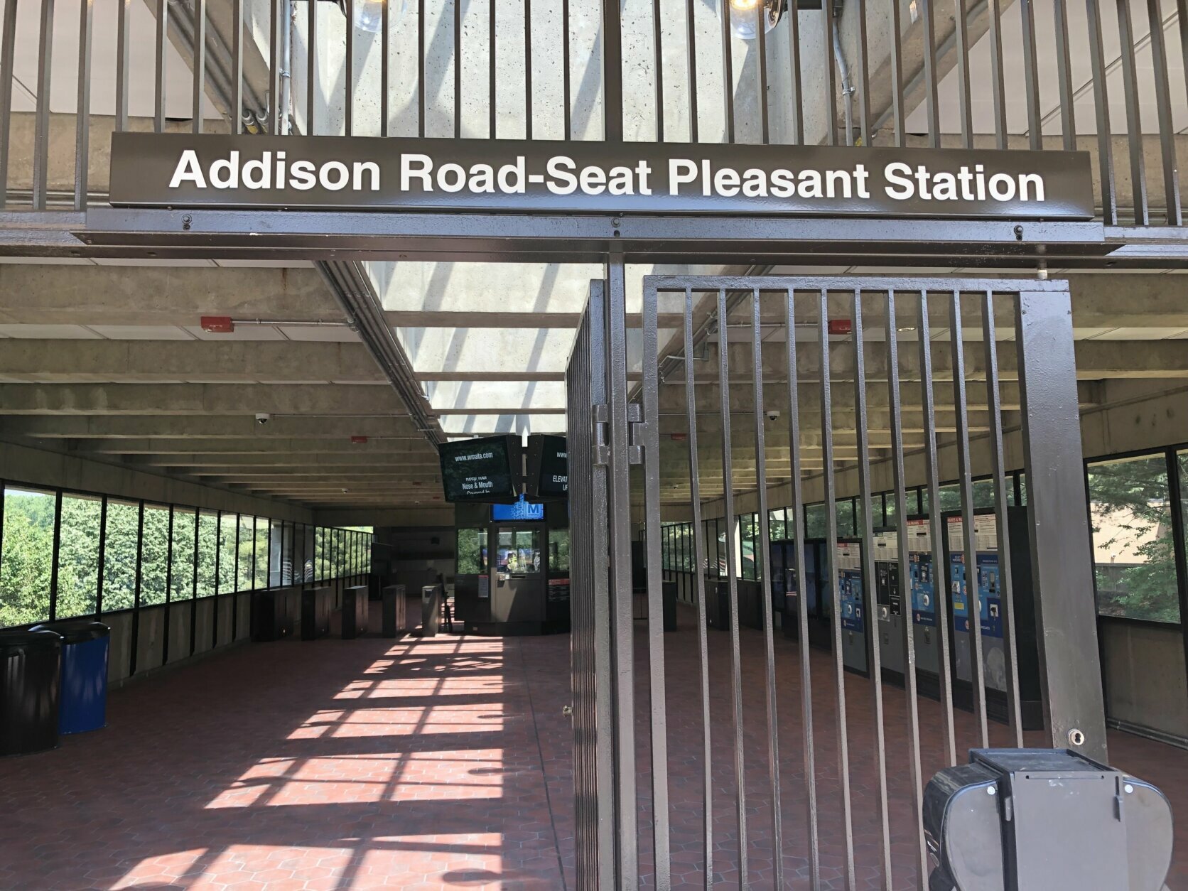 Metro on Twitter "Keep your eyes peeled at the Addison Rd parking