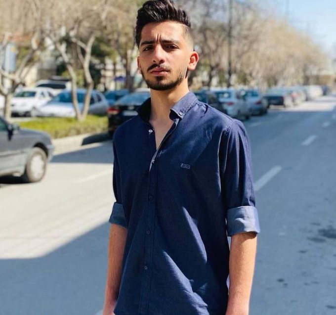 HeshmatAlavi's tweet photo. Hossein Heydari Dehkurdi, 19, was abducted by IRGC agents on September 23 in Isfahan, central #Iran.

There is no information about his conditions and/or whereabouts.

Please #BeHisVoice as his life is in grave danger.

#SayTheirNames 
#IRGCterrorists https://t.co/QgYy2zgd8C