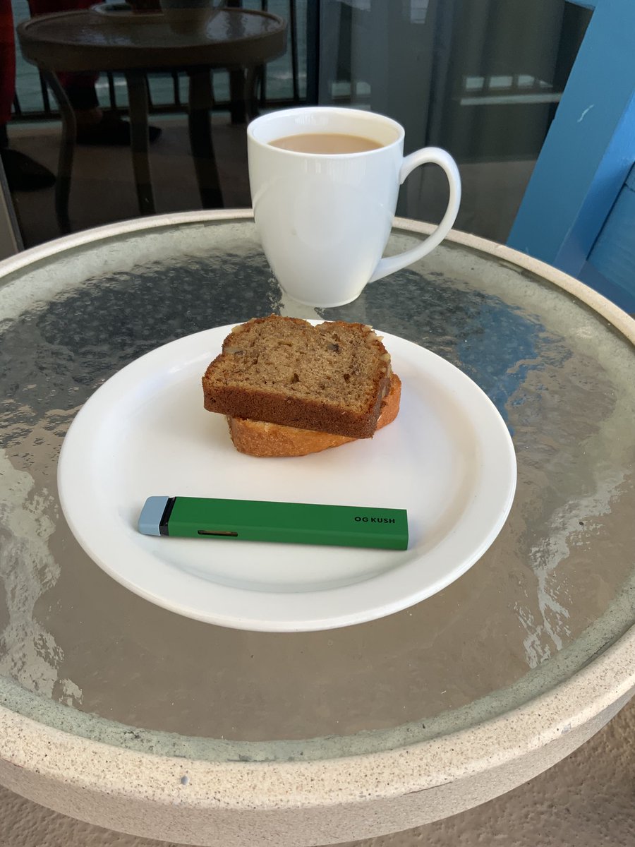 davidchiarelli's tweet photo. #Wakenbake #Mmemberville #Stonerfam #WeedMob #PCBFL #Snowbirds #TravelTweet ☕️ 😎☕️ Wake y Bake y Follow “Oh Cannabis/ TFS Newz!” ❤️‍🔥 Online @davidchiarelli 💨💨💨 https://t.co/JVLAtzMlav