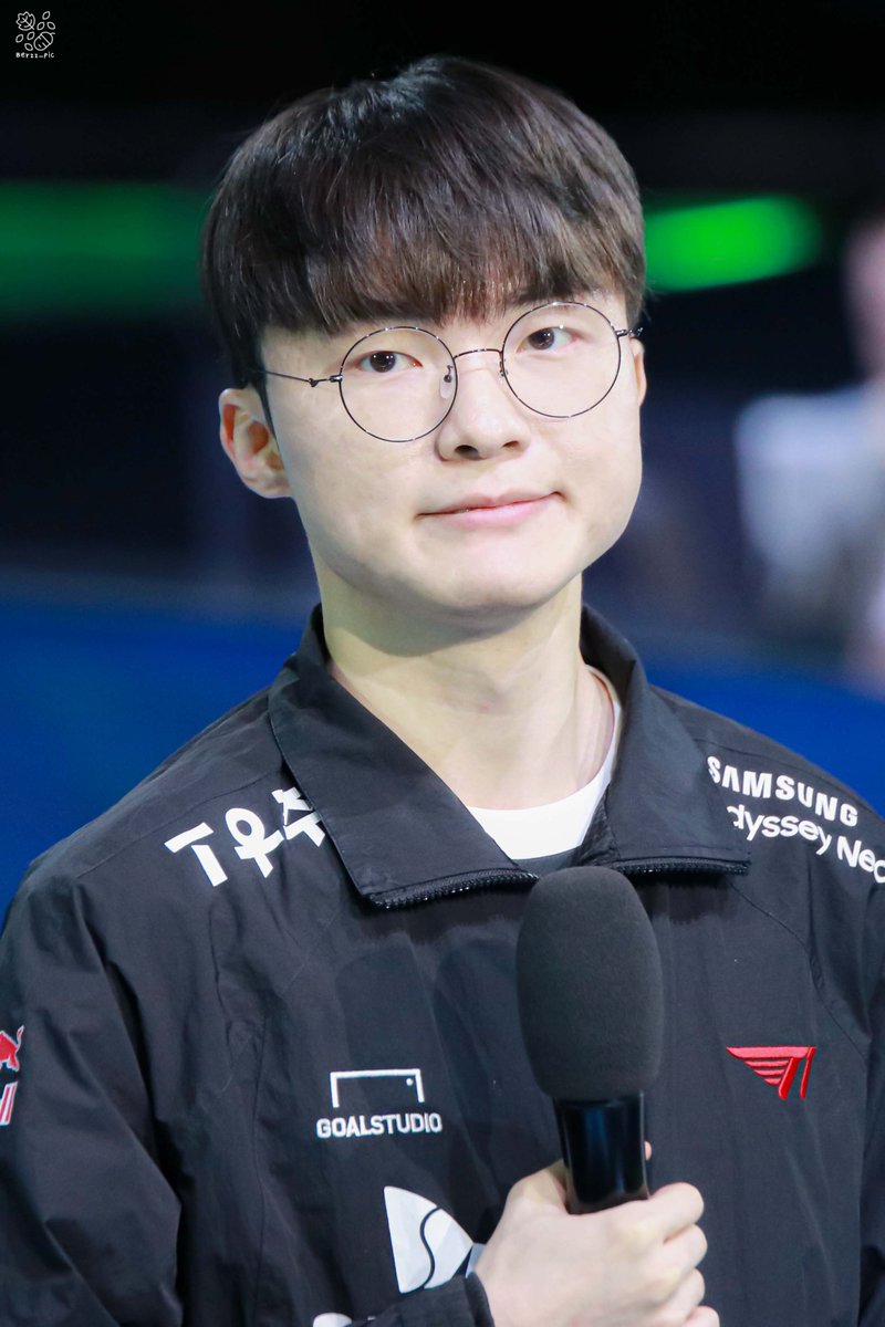Berzz_pic's tweet photo. 230110 2023 LCK 킥오프 #TeamFaker #Faker #페이커 #이상혁 https://t.co/YA8cST9FDT