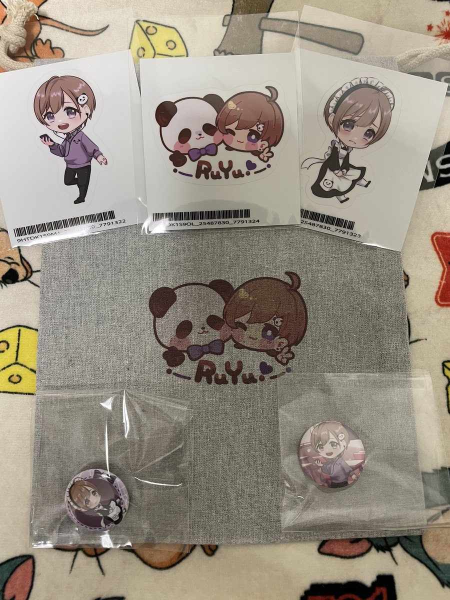 yudoufu926's tweet photo. @Rll_0y 
買ったもの全部届きました！
パーカーをるユカラーの紫にしてみました！めっちゃ可愛い〜 https://t.co/Xcjmpw2QNf