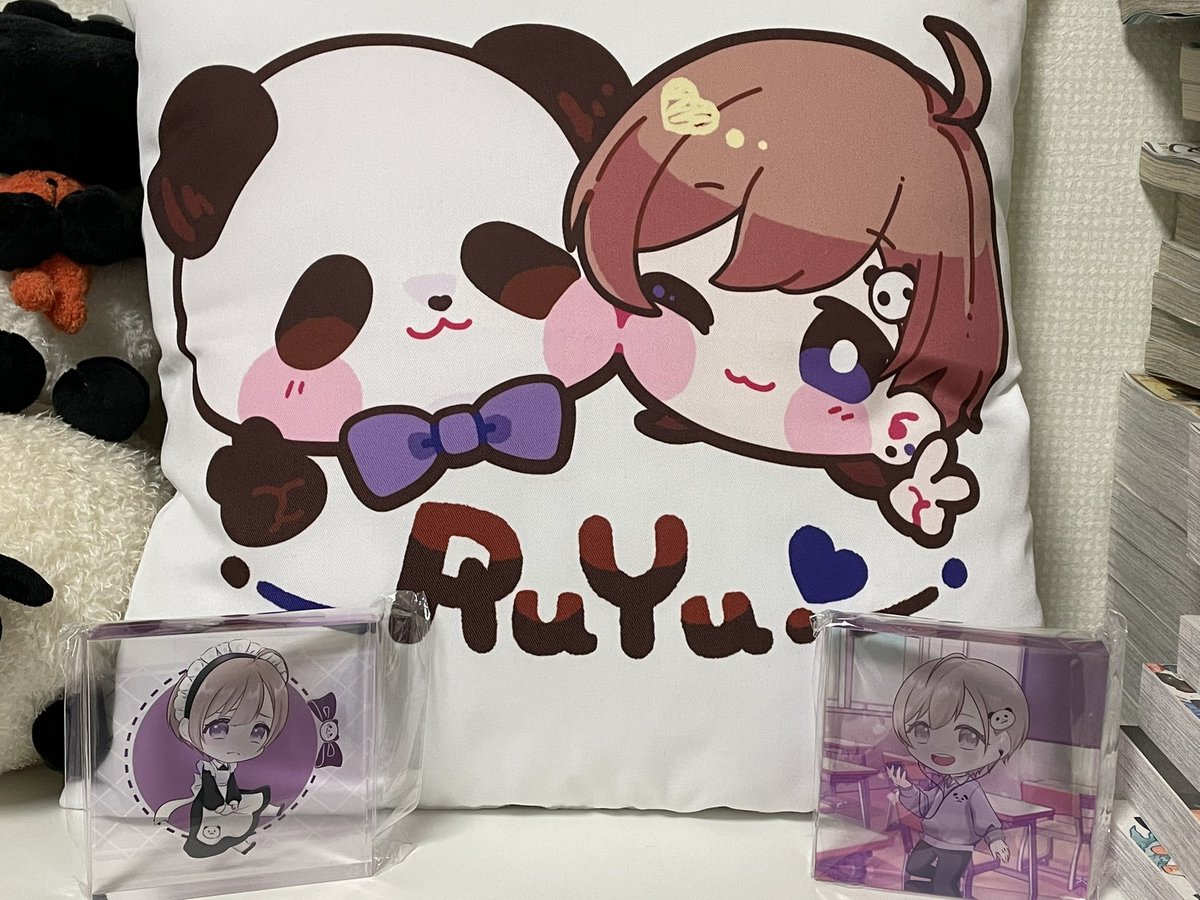 yudoufu926's tweet photo. @Rll_0y 
買ったもの全部届きました！
パーカーをるユカラーの紫にしてみました！めっちゃ可愛い〜 https://t.co/Xcjmpw2QNf