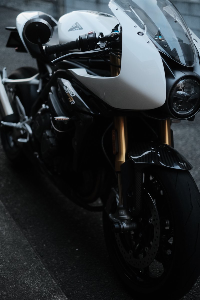 sptr1050r's tweet photo. #3気筒の日 https://t.co/aTQMx80WOm