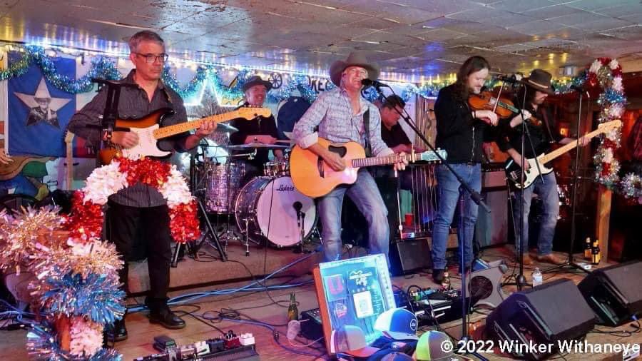 Friday night we will be back at the legendary @brokenspokeaustin 9p!
#darrellgoldmanband #AustinTx #honkytonk #dancehall #countryfried