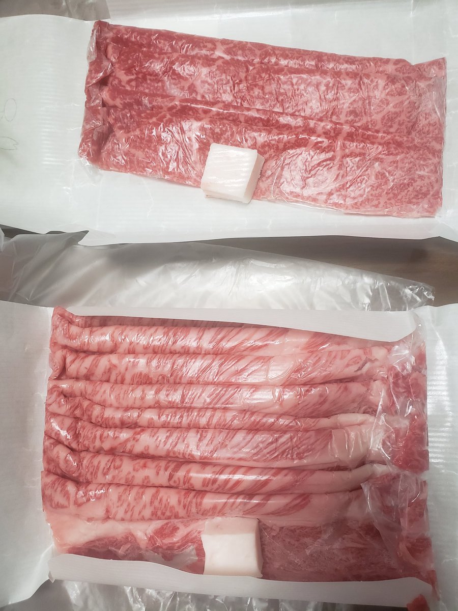 keijim88's tweet photo. 時差投稿ですが笑

弟夫婦から頂きましたお肉❗美味しく頂きました！別格です！ご馳走様でした。 https://t.co/2brTsU0ZuW
